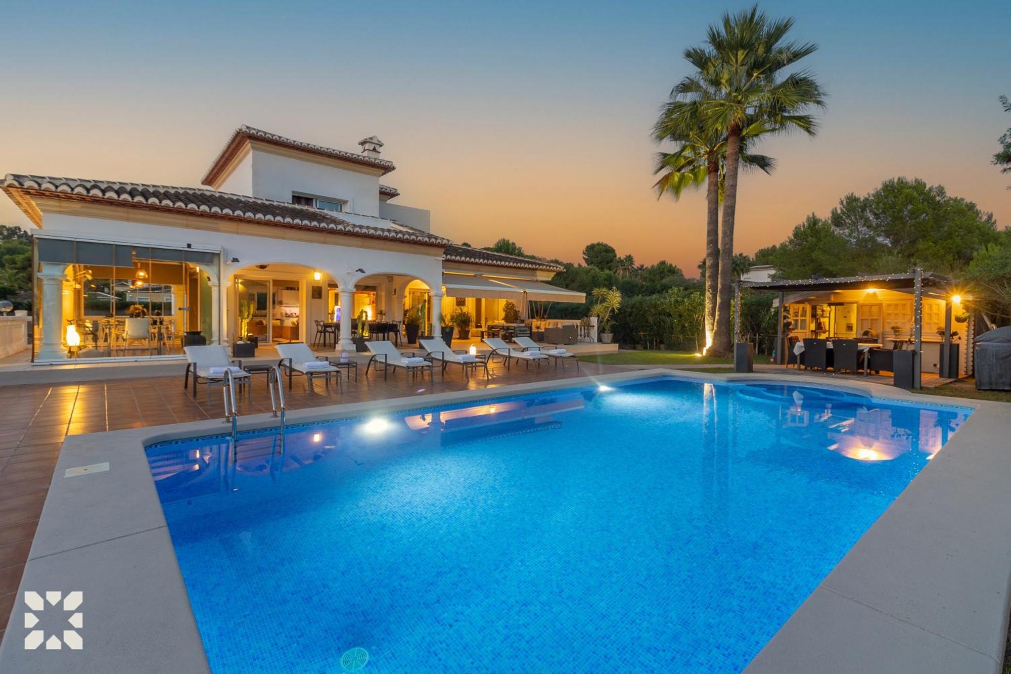 Villa Pacifica By Abahana